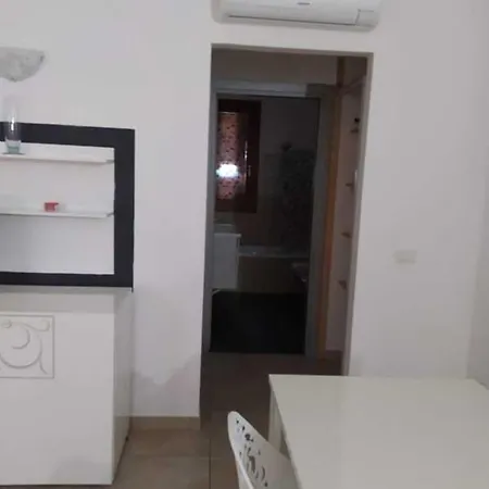 Bilo F Διαμέρισμα Όλμπια